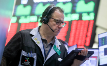 Why Is the Stock Market Down Today? USA News 2026 Update